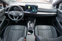 VW Golf VIII Variant 1.5 eTSI R-Line DSG