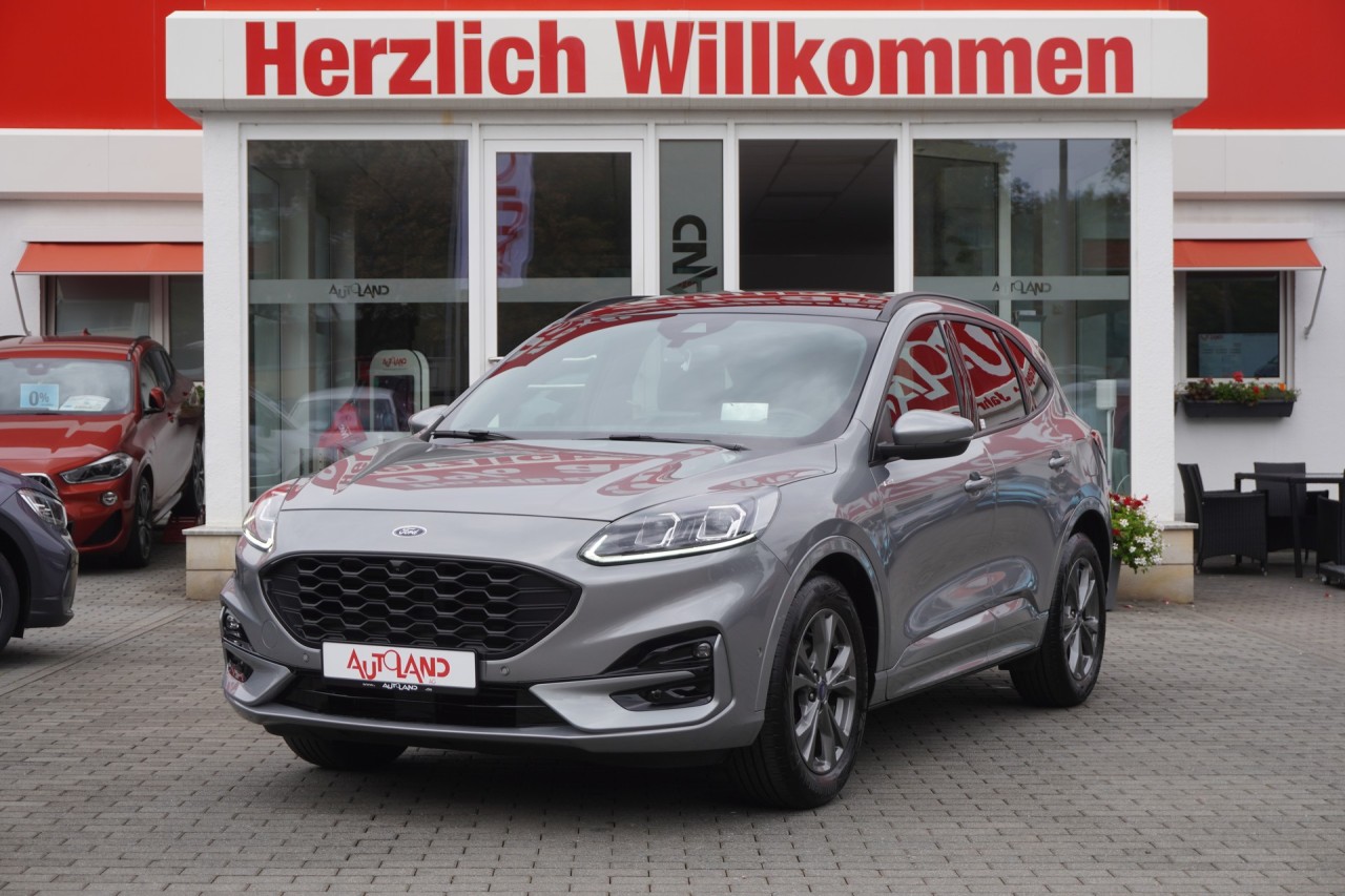 Ford Kuga 1.5 EB ST-Line X Pano HUD