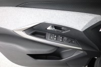 Peugeot 3008 1.2 Hybrid 145 Aut.