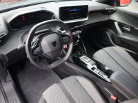 Peugeot 2008 PureTech 130 Aut.