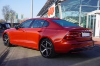 Volvo S60 2.0 M-Hybrid Ultimate Dark AWD
