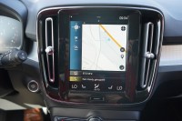 Volvo XC 40 T3 2WD Momentum Pro
