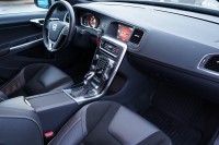 Volvo V60 Kombi 1.5 R-Design