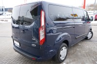 Ford Transit Custom L2 9-Sitzer
