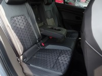 VW Golf VIII 2.0 TDI R-Line