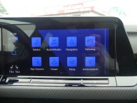 VW Golf VIII Variant 1.5 TSI R-Line