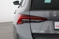 Skoda Octavia Combi 2.0 TDI DSG