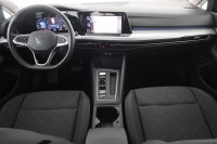 VW Golf VIII Variant 1.5 eTSI DSG Life