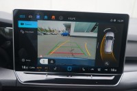 VW Golf VIII Variant 1.5 eTSI R-Line DSG