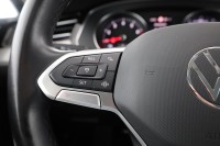 VW Passat Variant 1.5 TSI DSG Business