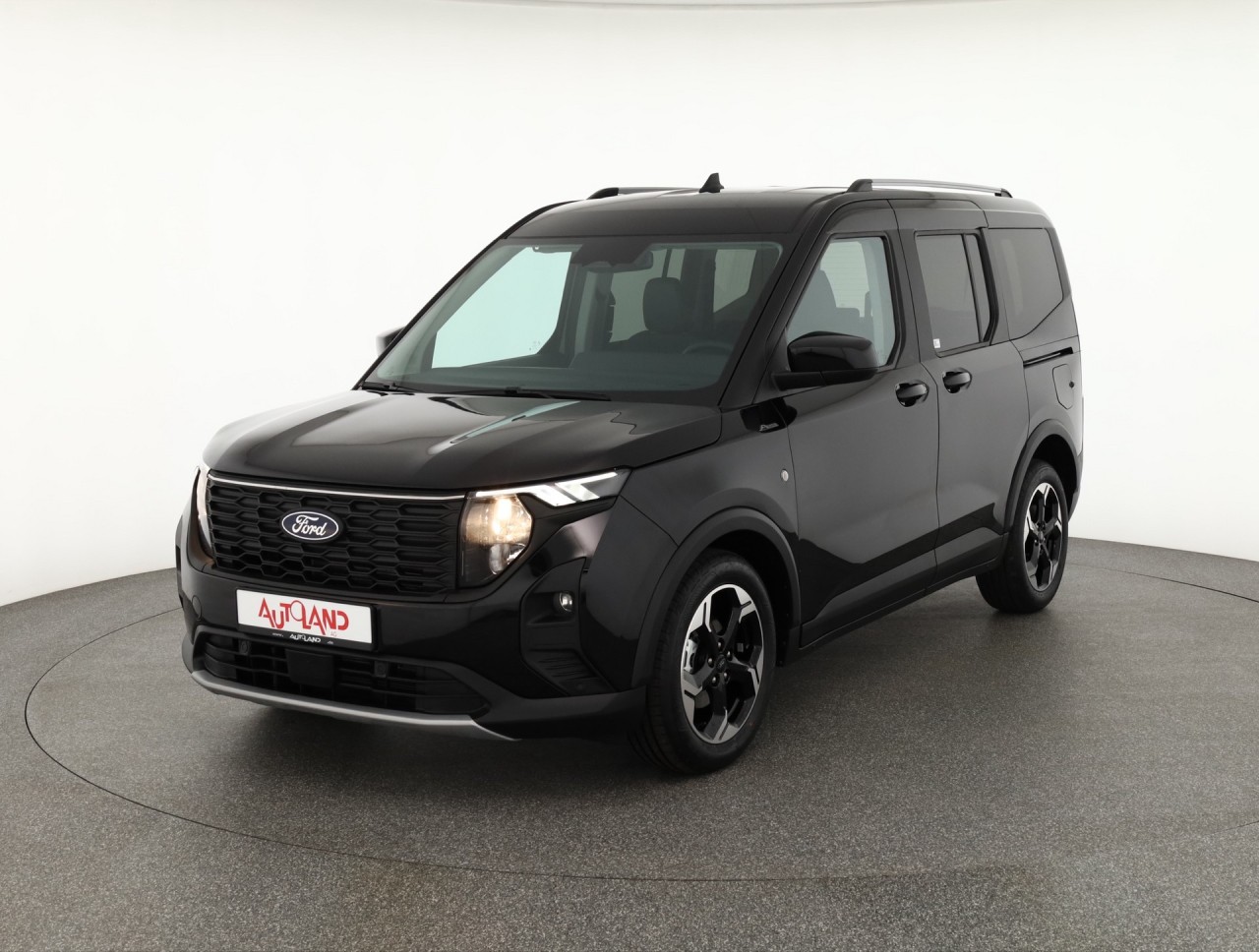 Ford Tourneo Courier Active 1.0 EB Aut.