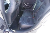 Mercedes-Benz CLA 220 220d AMG Line