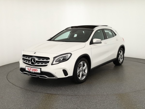 Mercedes-Benz GLA 180 7G-DCT Urban