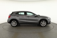 Mercedes-Benz GLA 180 Urban