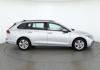 VW Golf VIII Variant 1.5 eTSI DSG