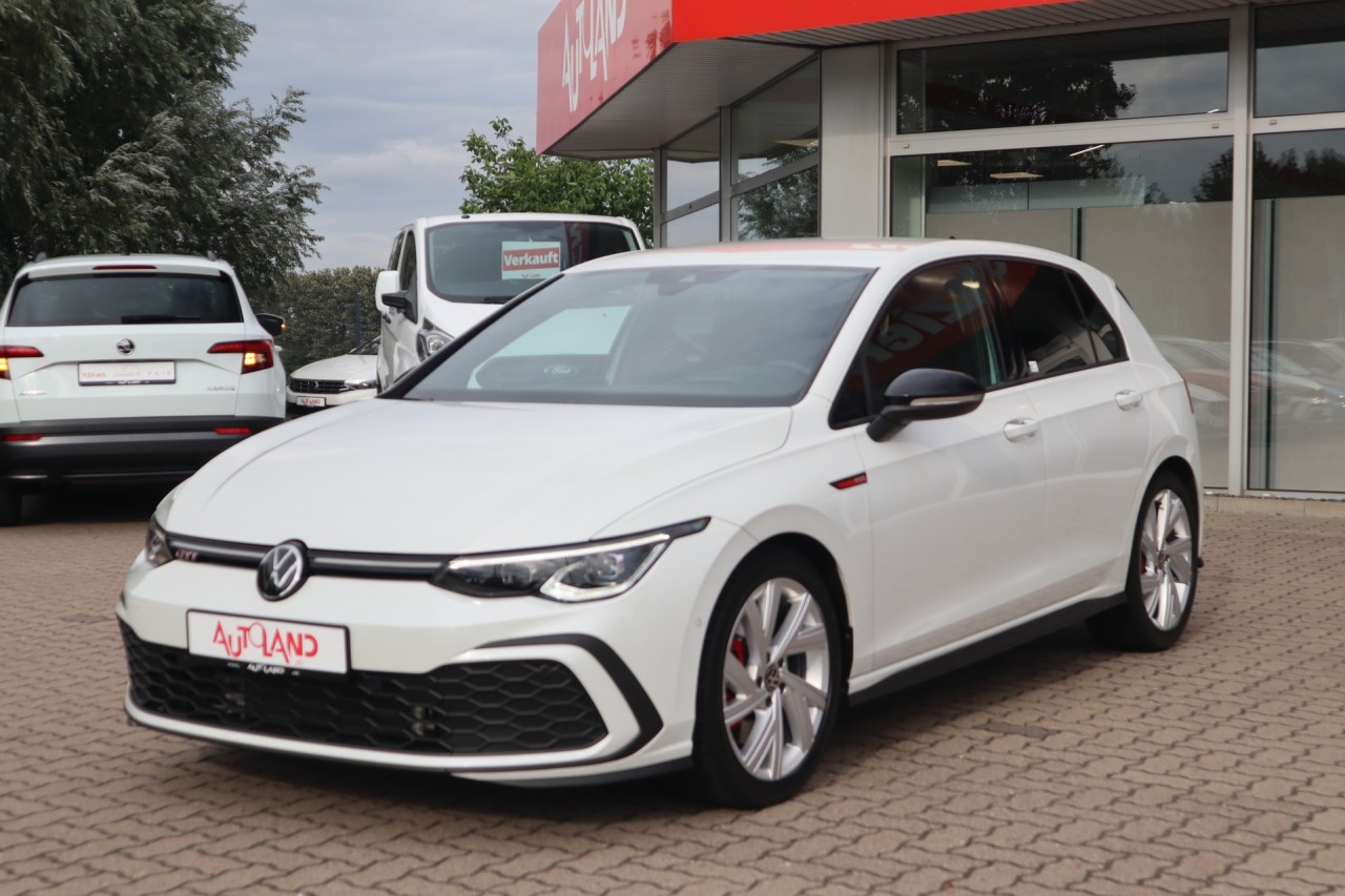 VW Golf VIII 2.0 GTI