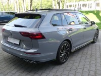 VW Golf VIII 1.5 eTSI R-Line DSG