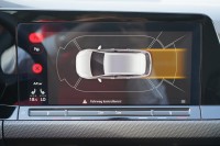 VW Golf VIII Variant 2.0 R-Line