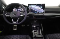VW Golf VIII Variant 1.5 eTSI R-Line DSG