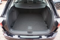 VW Golf VIII Variant 1.0 Life