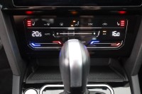 VW Passat Variant 2.0 TDI DSG IQ-Light