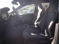 VW Golf VIII Variant 2.0 TSI DSG R-Line