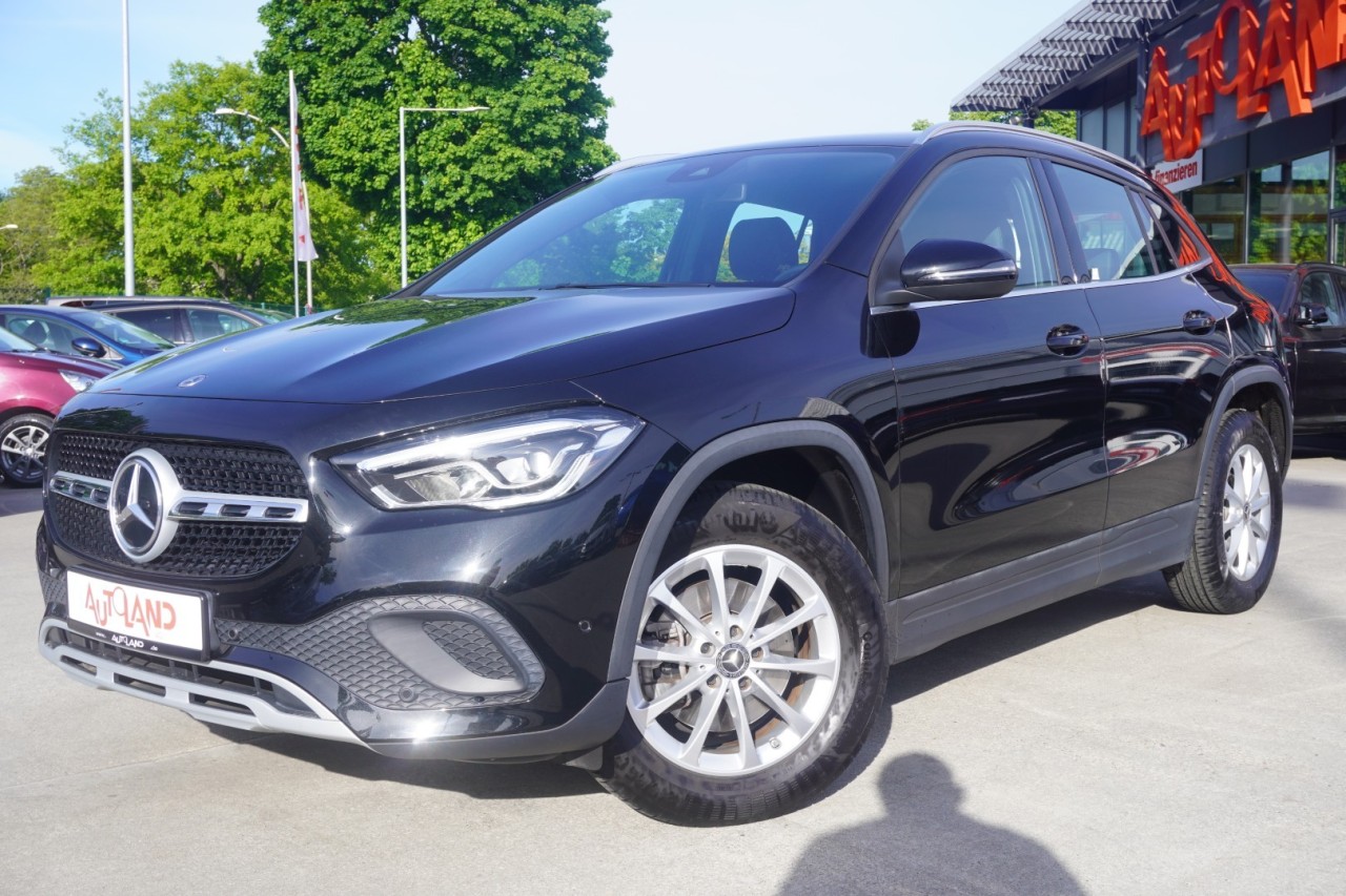 Mercedes-Benz GLA 200 Progressive