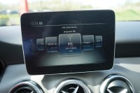 Mercedes-Benz GLA 200 Standard