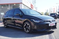 VW Golf VIII Variant 1.5 eTSI R-Line