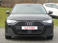 Audi A1 Sportback 25 basis