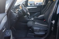 BMW 220 i Advantage