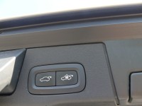 Volvo XC 60 XC60 2.0 M-Hybrid R Design 2WD