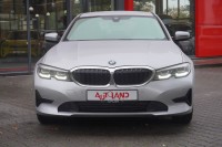 Vorschau: BMW 320 i Advantage