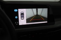 VW Golf VIII Variant 1.0 eTSI DSG