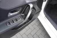 Mercedes-Benz A 200 A200 4Matic Progressive Limousine Aut.
