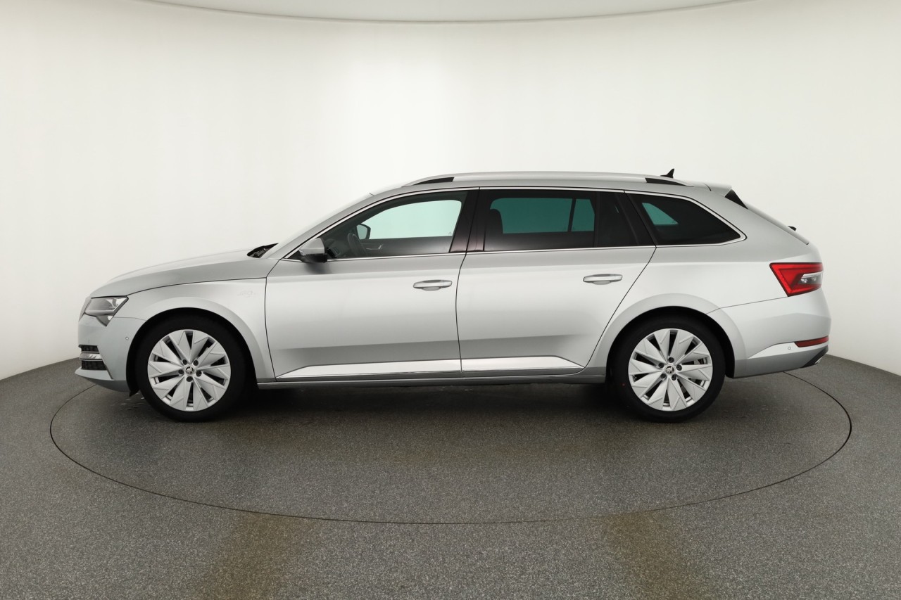 Skoda Superb Combi 2.0 TDI DSG L&K