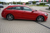 Mercedes-Benz CLA 200 AMG Line