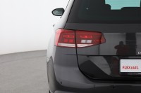 VW Passat Variant 1.5 TSI DSG Business