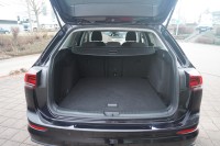 VW Golf VIII Variant 2.0 TDI Life DSG