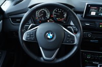 BMW 220 i Advantage AT