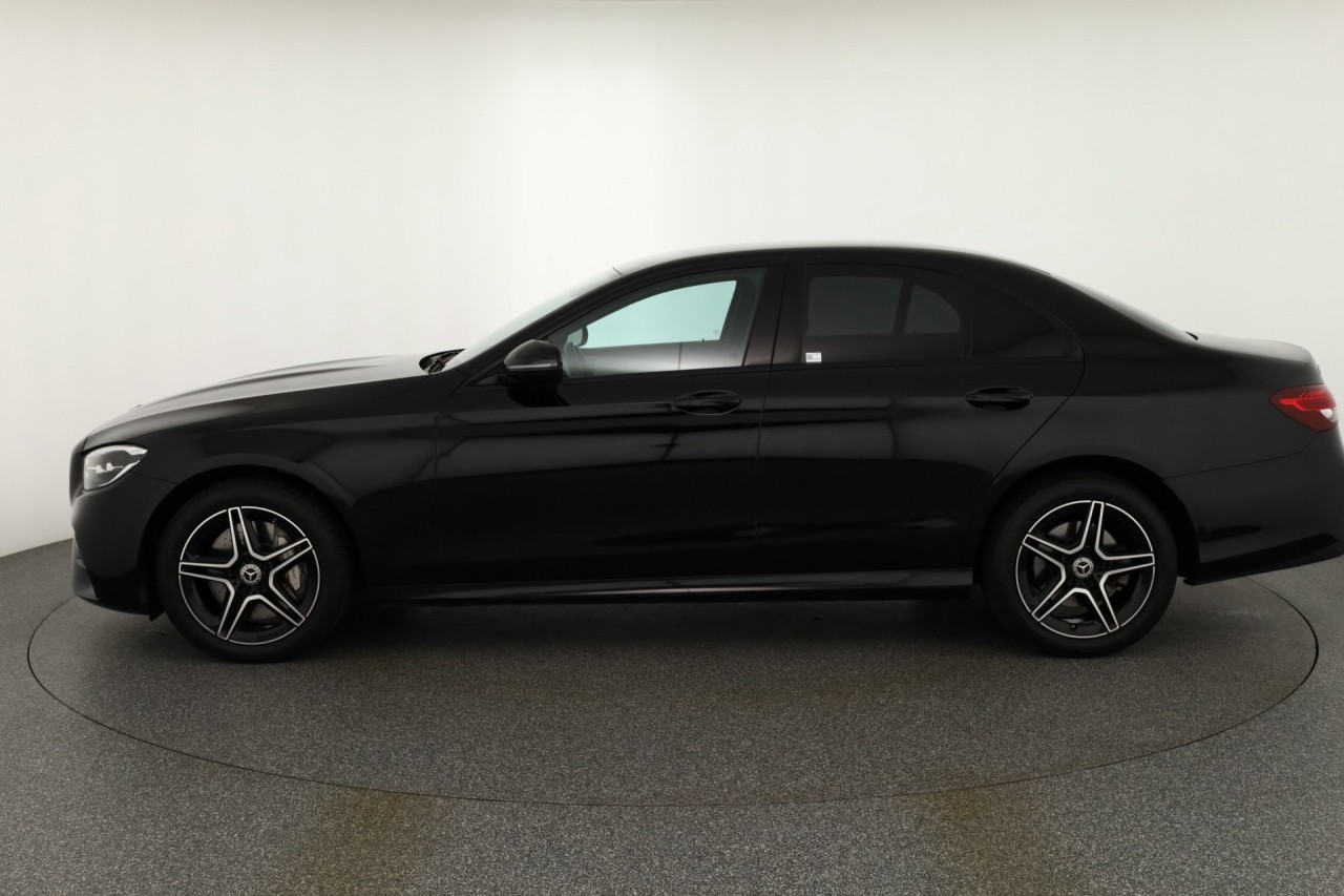 Mercedes-Benz E 200 E300 de AMG Line