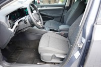 VW Golf VIII 1.0 TSI
