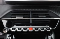 Peugeot 208 1.2 mHEV 110 Aut.