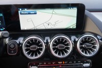 Mercedes-Benz B 220 B220 d AMG Line