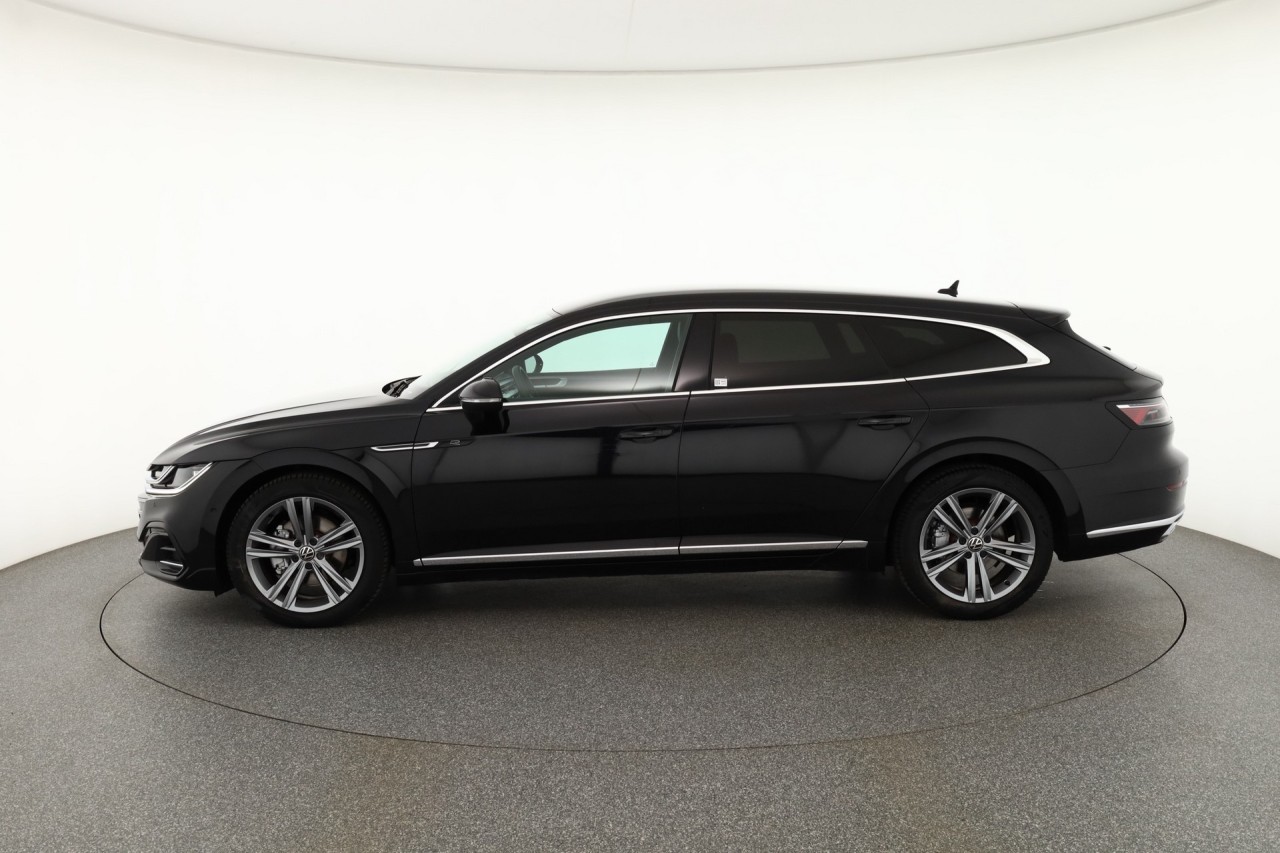VW Arteon SB 2.0 TSI DSG R-Line