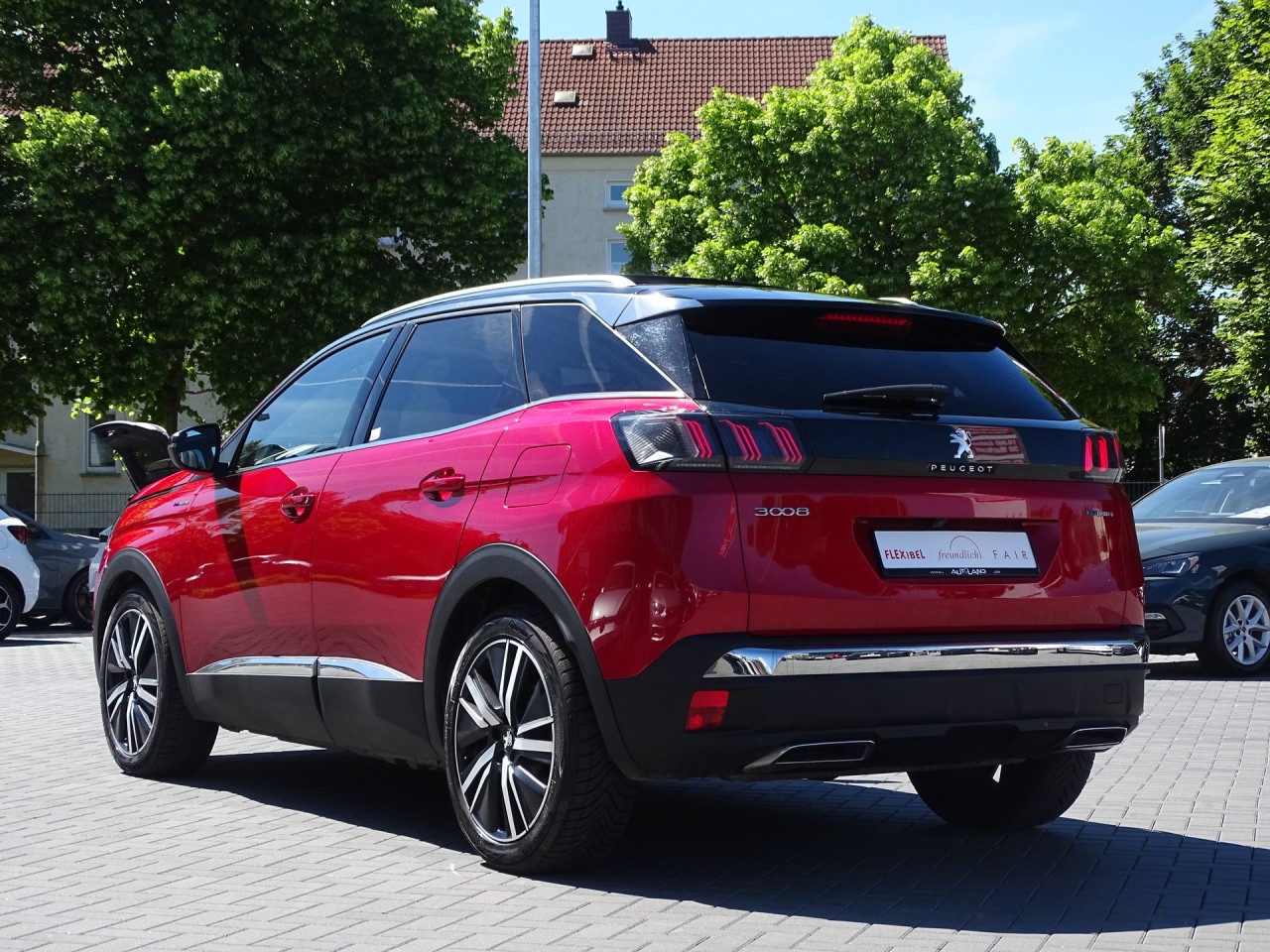 Peugeot 3008 1.6 Hybrid4 300 GT