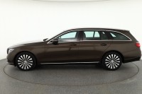 Vorschau: Mercedes-Benz E 200 E200 T 4Matic Avantgarde