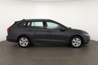 VW Golf VIII Variant 1.5 TSI