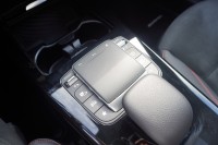 Mercedes-Benz CLA 200 AMG Line