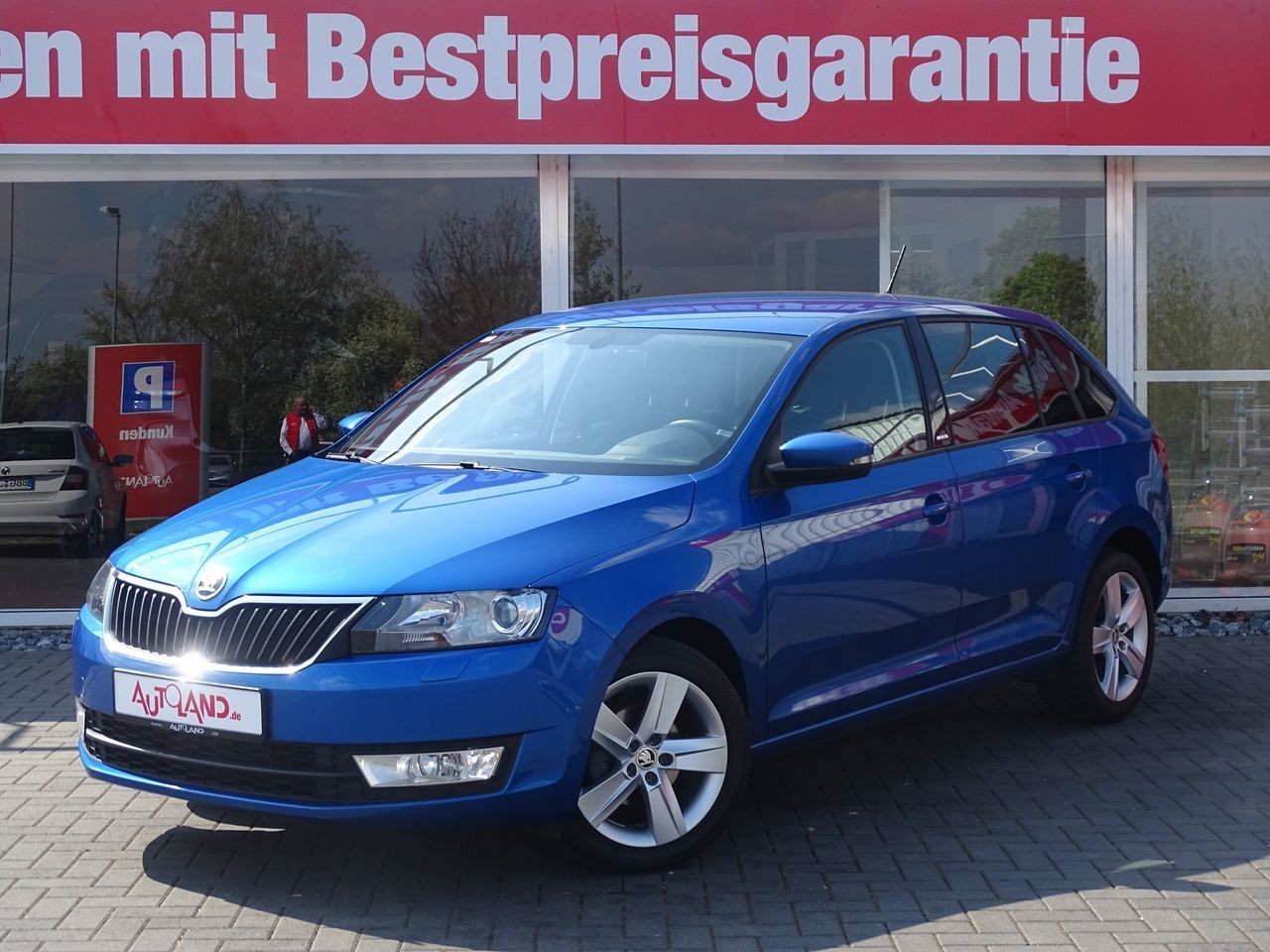 Skoda Rapid Spaceback 1.2 TSI DSG Xenon